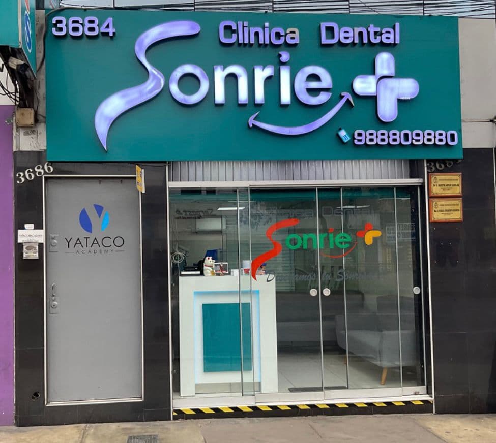 Clínica Dental Sonrie Más Lima | Odontología digital | Diseño de sonrisa | Implantes dentales | Prótesis