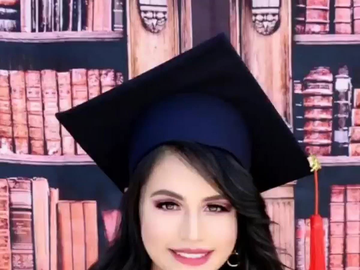 CrisPro MakeUp Maquilladora Profesional