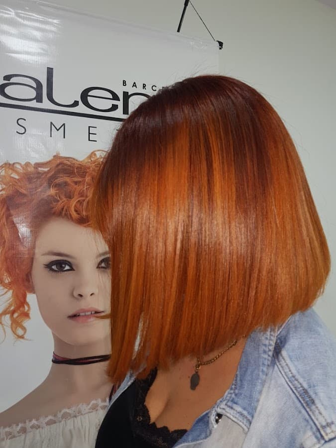 PELUQUERIA & SALA DE BELLEZA NELLY GOMEZ M. — foto