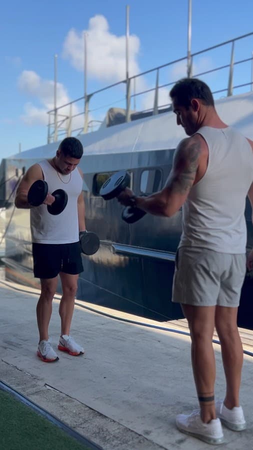 Yachtside Fitness: Downtown Miami — foto