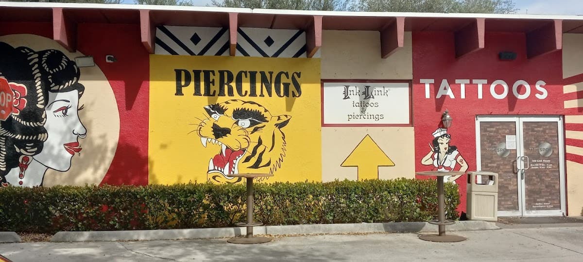 Ink Link Tattoos & Piercings — foto