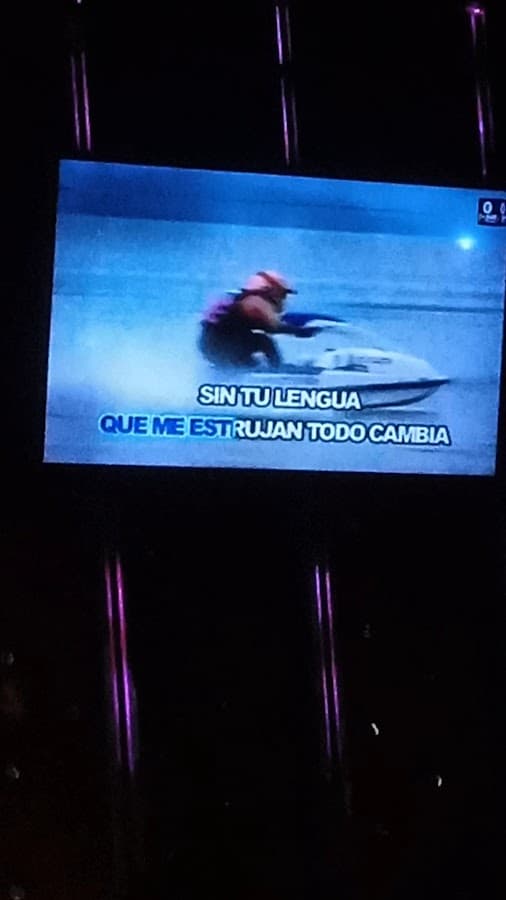 Gold Bar Karaoke — foto