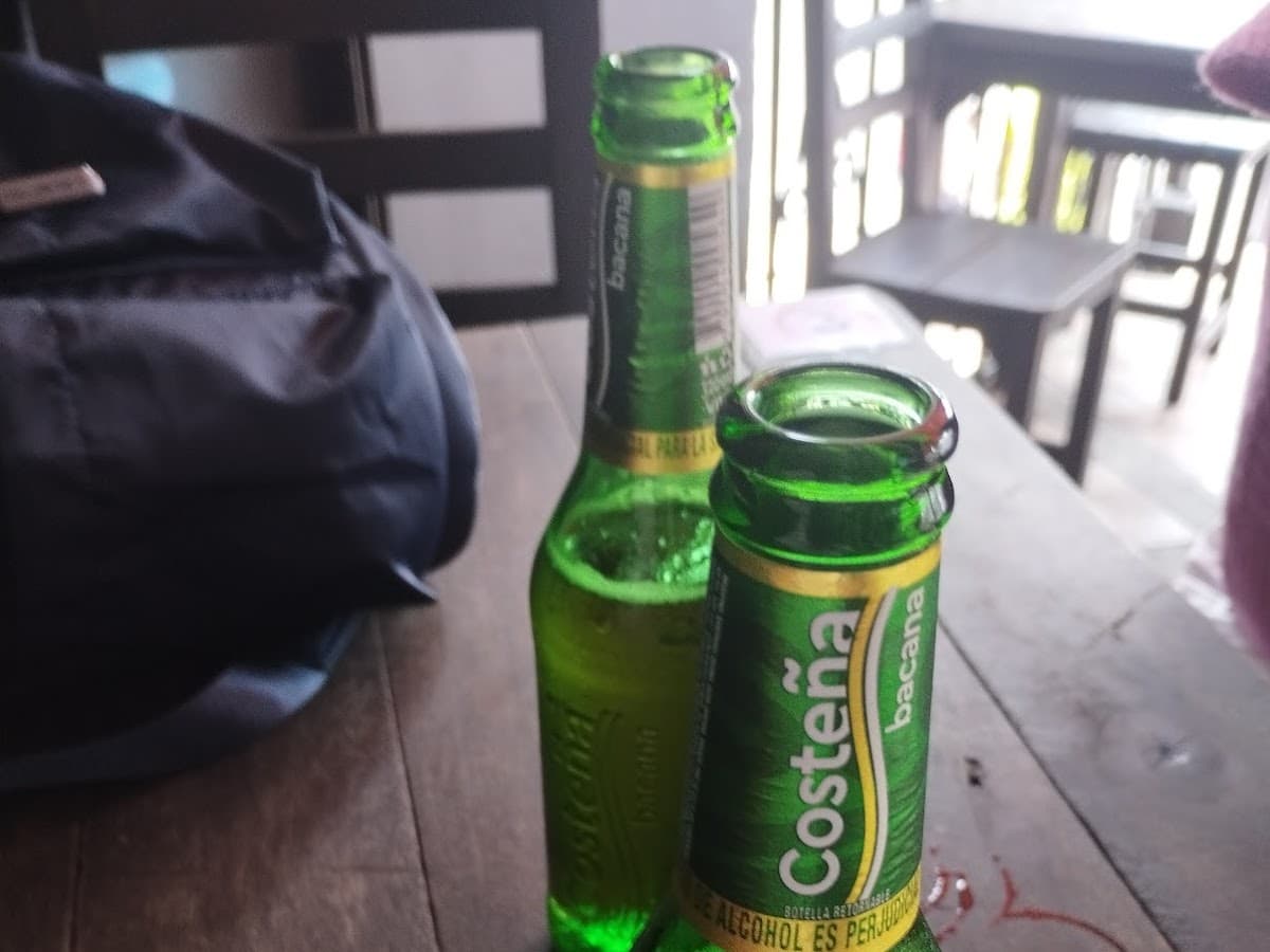 SKOLL BAR — foto