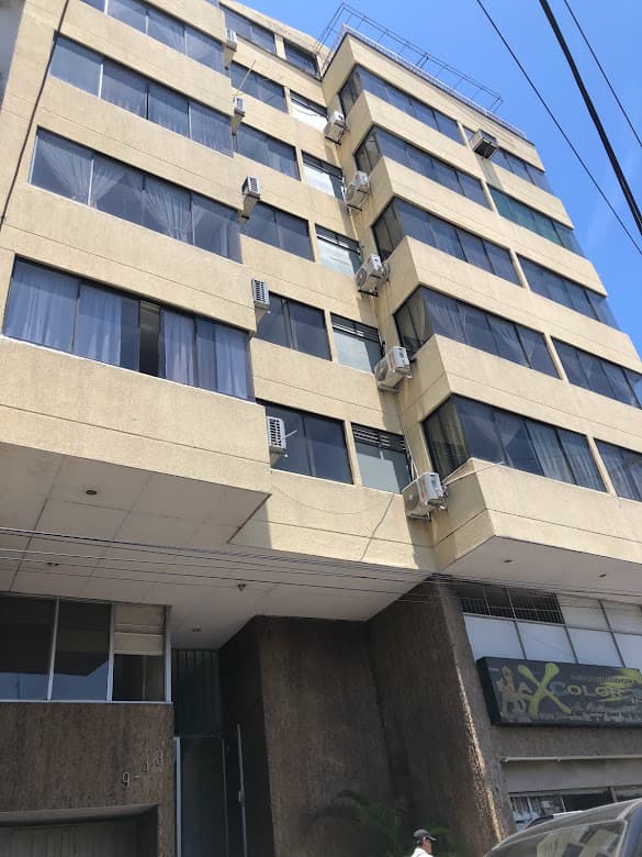 Hotel Dinastía Real
