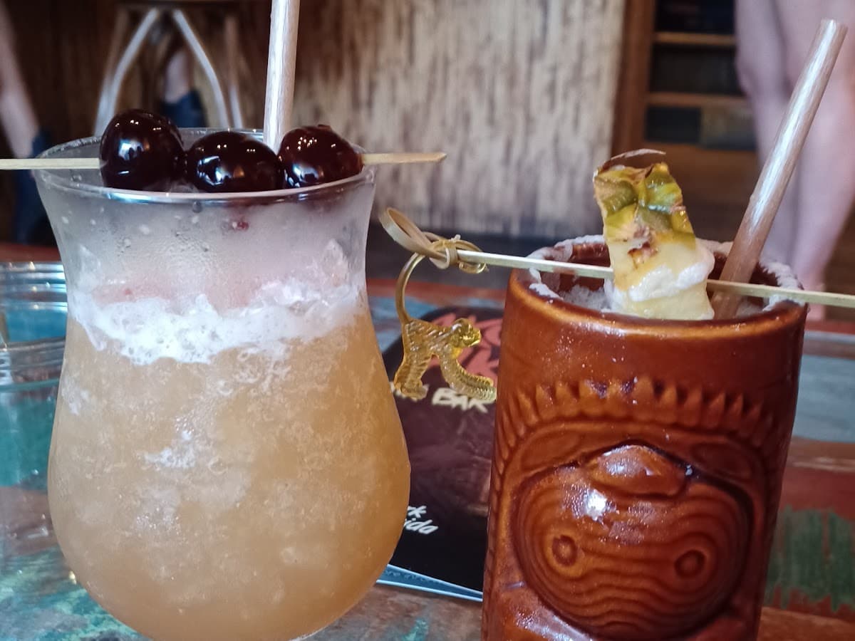Aku Aku Tiki Bar — foto