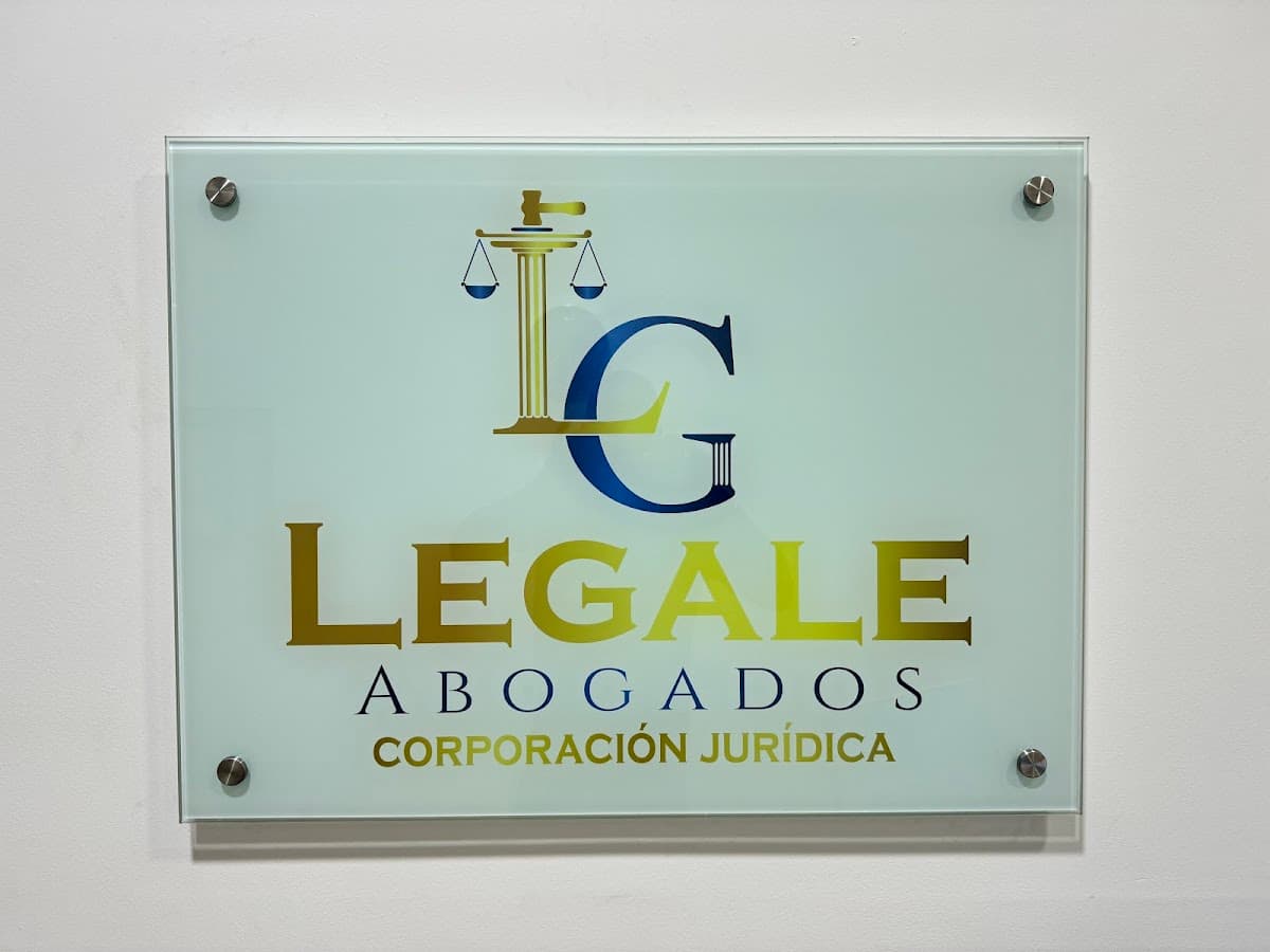 LEGALE ABOGADOS — foto
