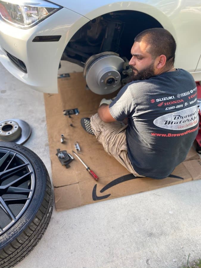 AGC Auto Mechanics, LLC — foto