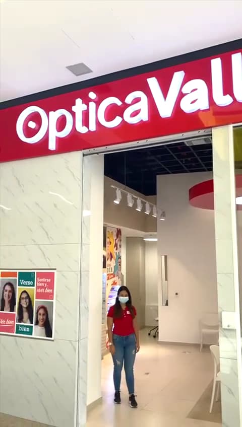 Optica Valle. — foto
