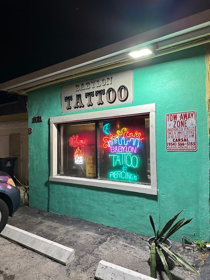 Babylon Tattoo — foto