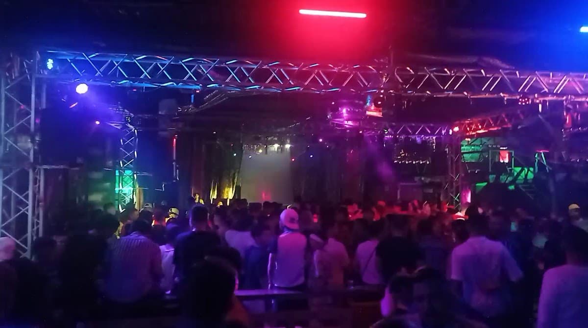 Bunker Discotec — foto