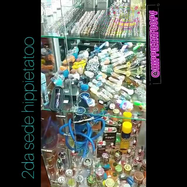 Hippietatoo tatuajes & piercing — foto