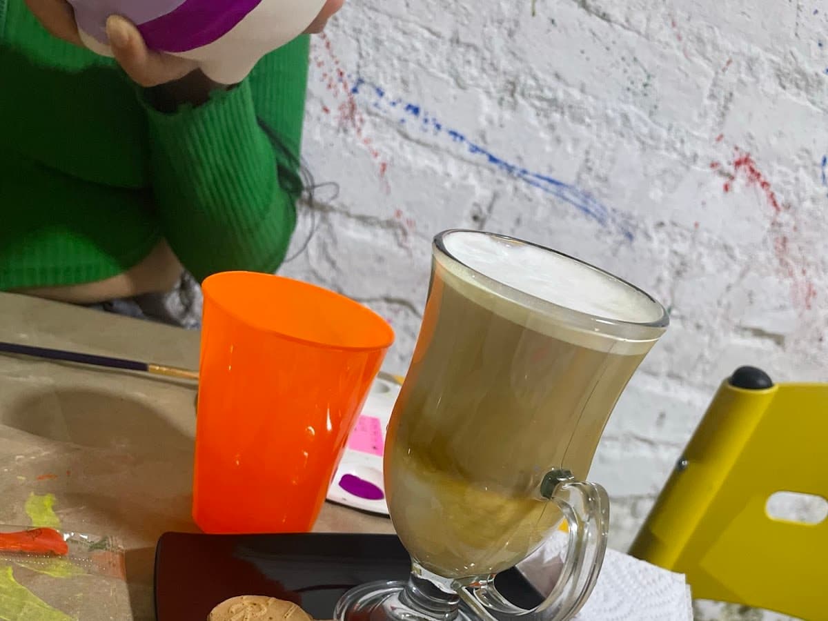 Café con arte — foto
