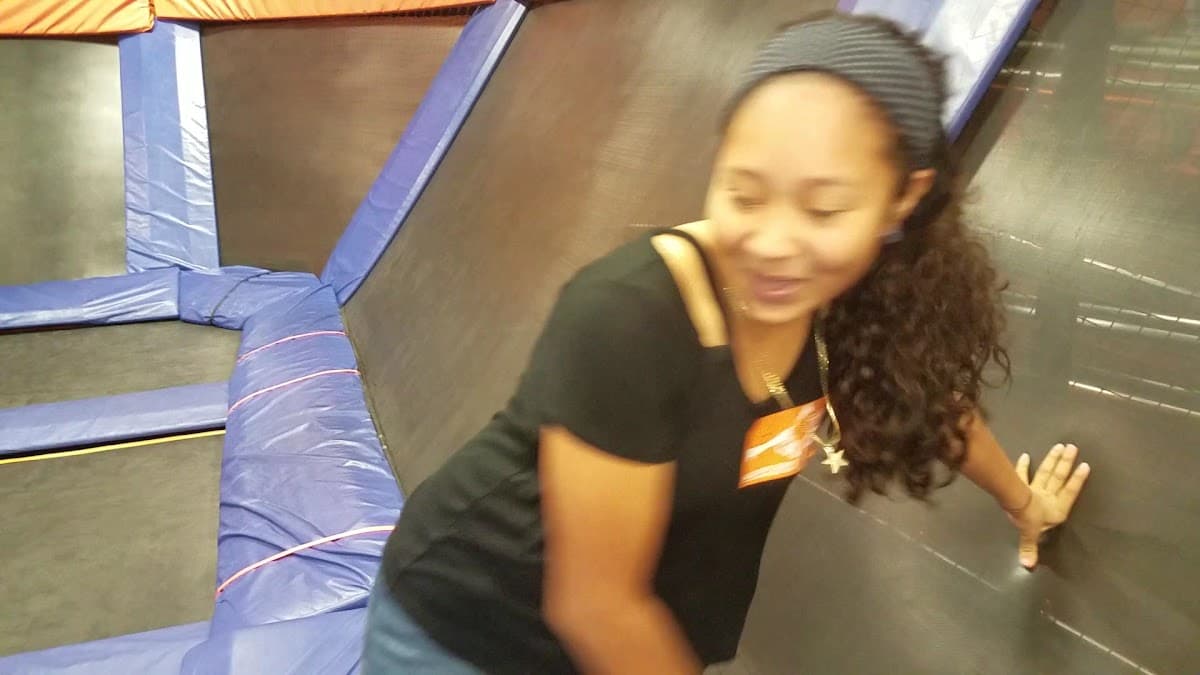 Sky Zone Trampoline Park — foto