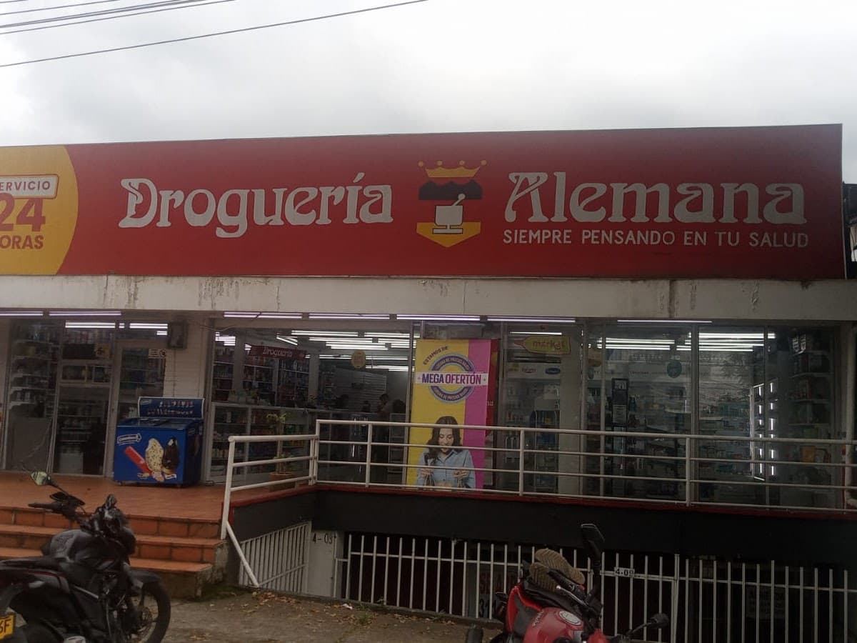 la rebaja No. 6 DROGUERIA Invico Pereira — foto
