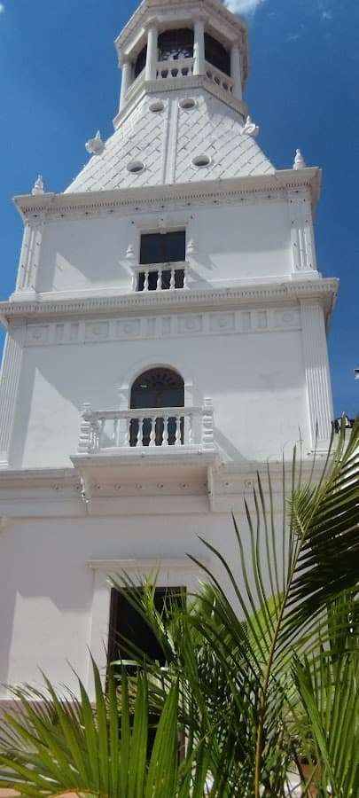 Centro Cultural Torre del reloj — foto