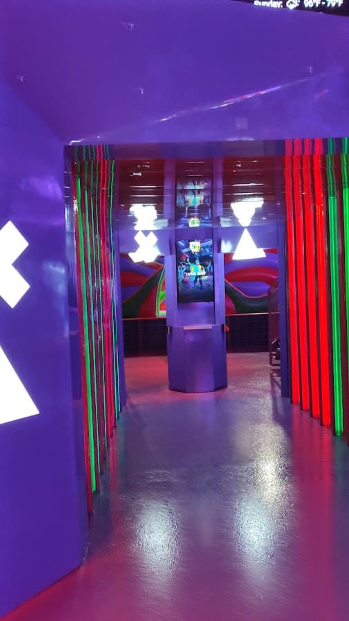Funtastic Depot - Indoor Amusement Park — foto