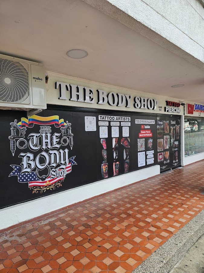 The Body Shop Tattoo and Piercing Studio — foto