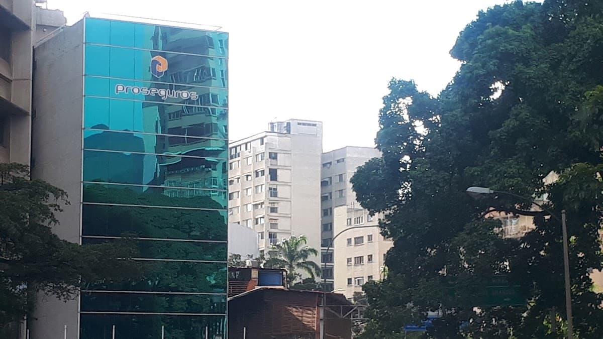 Torre Proseguros — foto