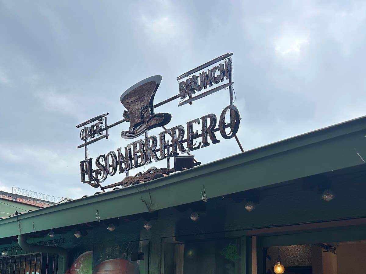 El Sombrerero Café Brunch