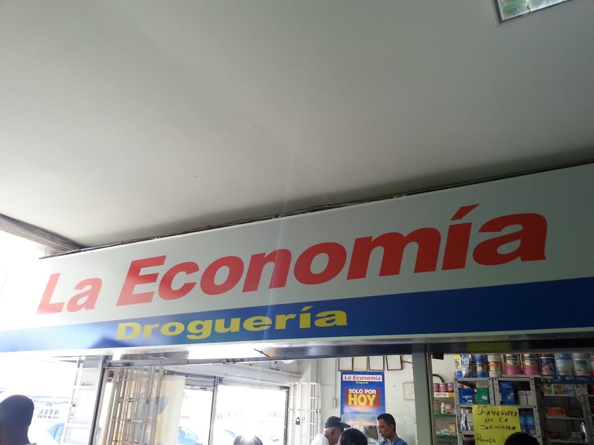 Droguería La Botica — foto