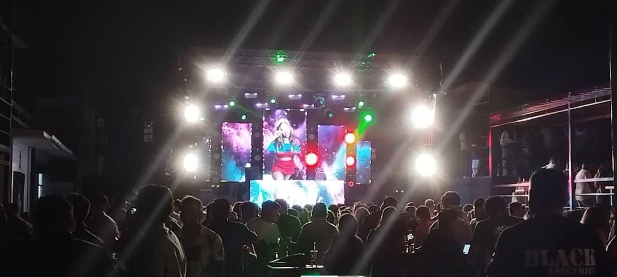Santorini Club — foto