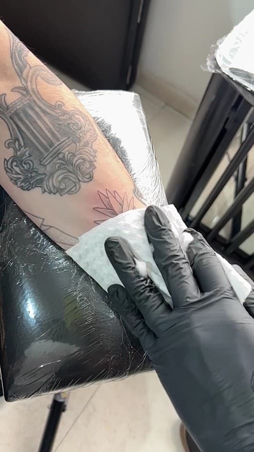 TATTOO ARTE CAMINANTE — foto