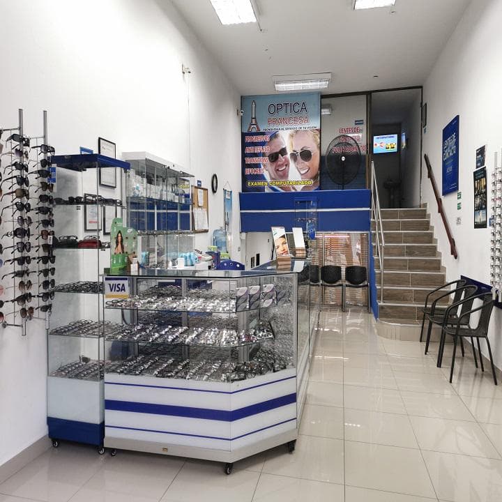 Óptica Francesa Cali