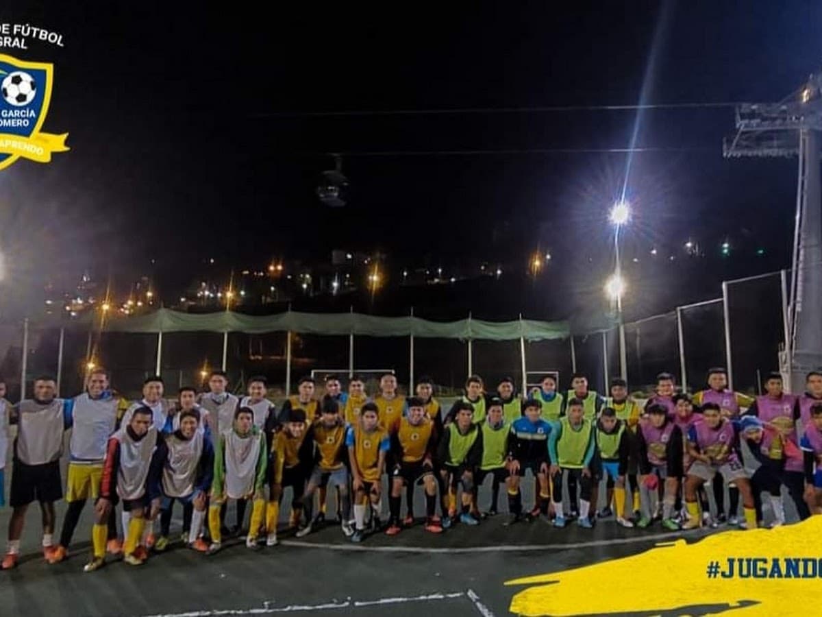 Escuela de Fútbol The Strongest — foto