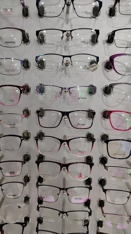 Optiluxe Manizales | Optica Centro | Gafas | Monturas | Salud Visual | Optometria | Lentes de Contacto — foto