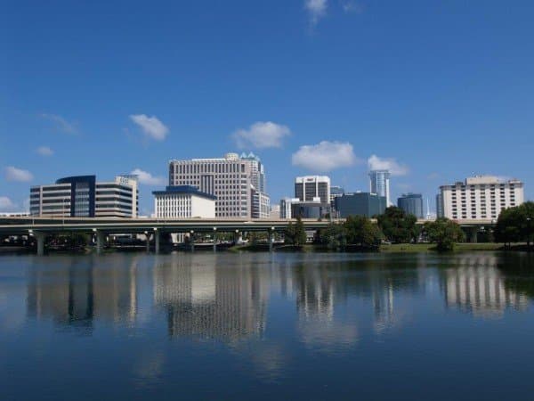 Metro City Realty — foto