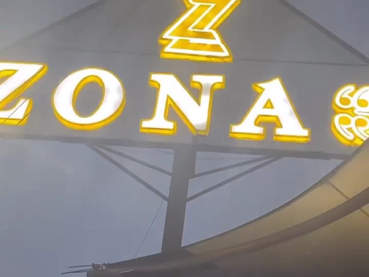 ZONA 33 — foto