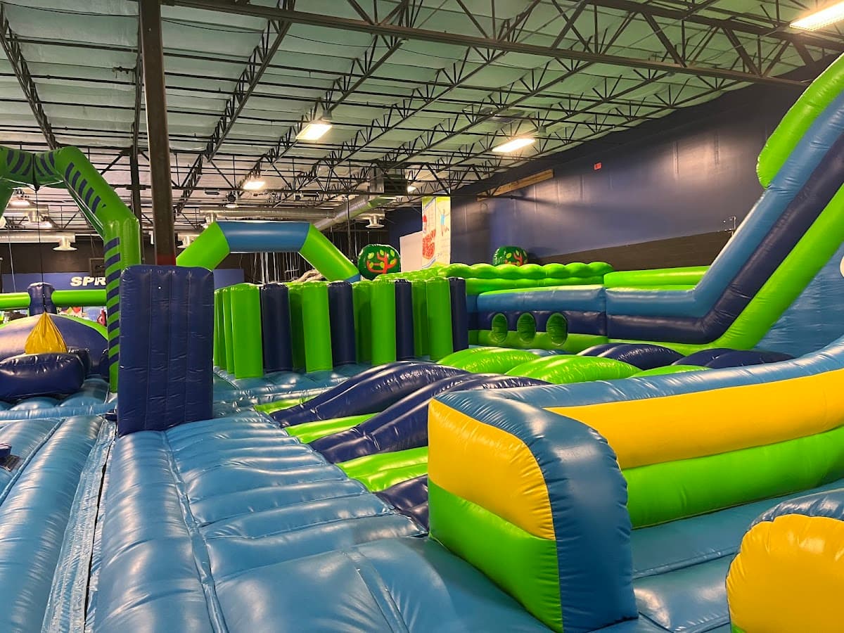 The Airosphere, Inflatable Park & Arcades — foto