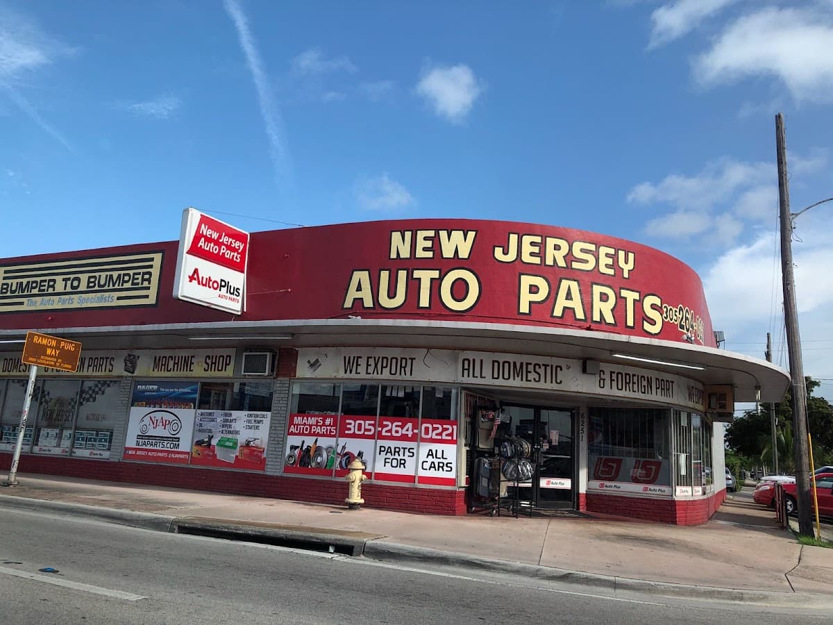 New Jersey Auto Parts 8 Street — foto