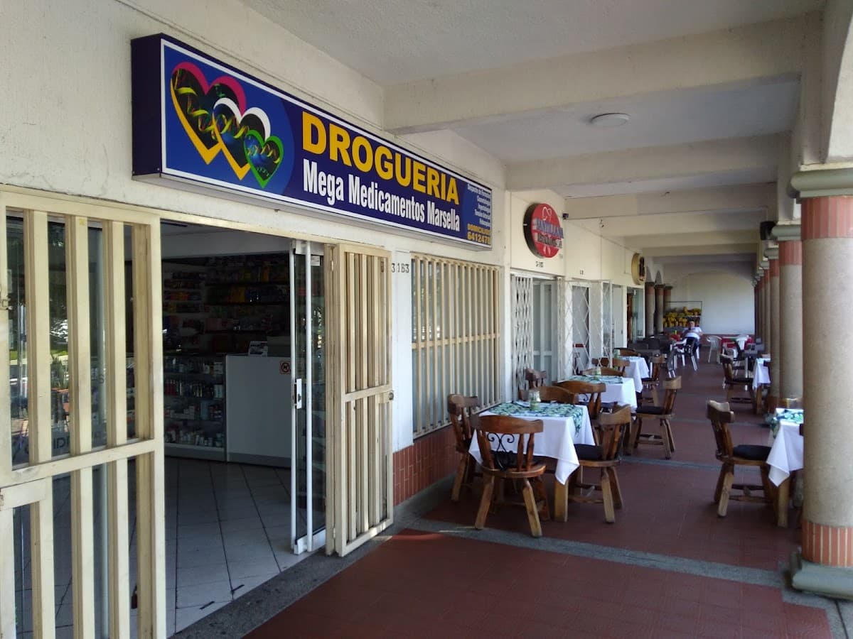 Droguería Farmaciudadela — foto