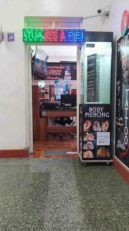 Dayron Tattoo Studio — foto