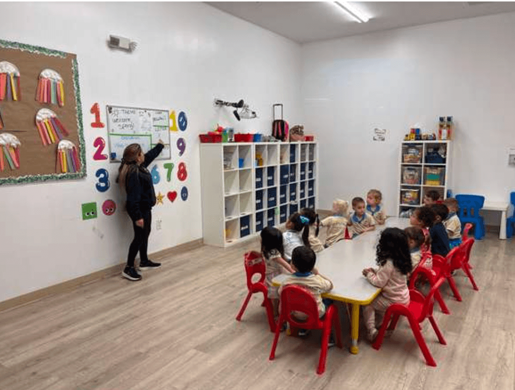 Babyland Bilingual Academy - Winter Park — foto