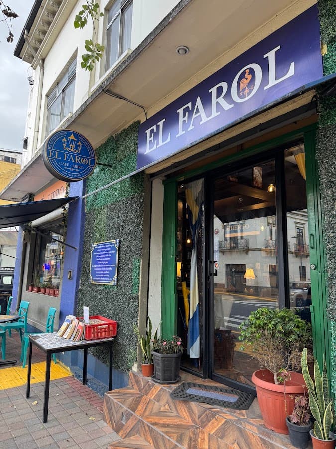 El Farol Café Libro