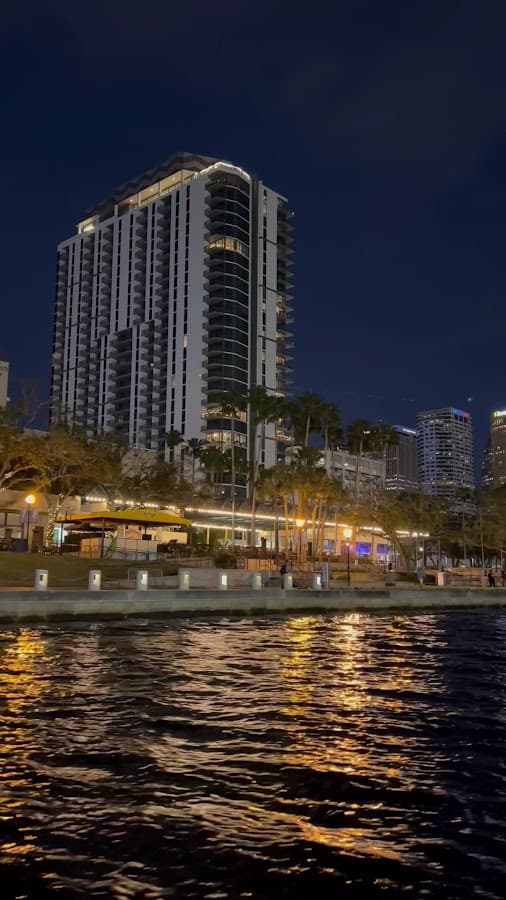Engel & Völkers Tampa Downtown — foto