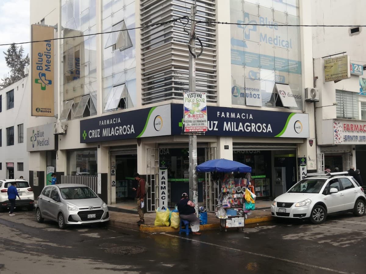 FARMACIA CRUZ MILAGROSA — foto