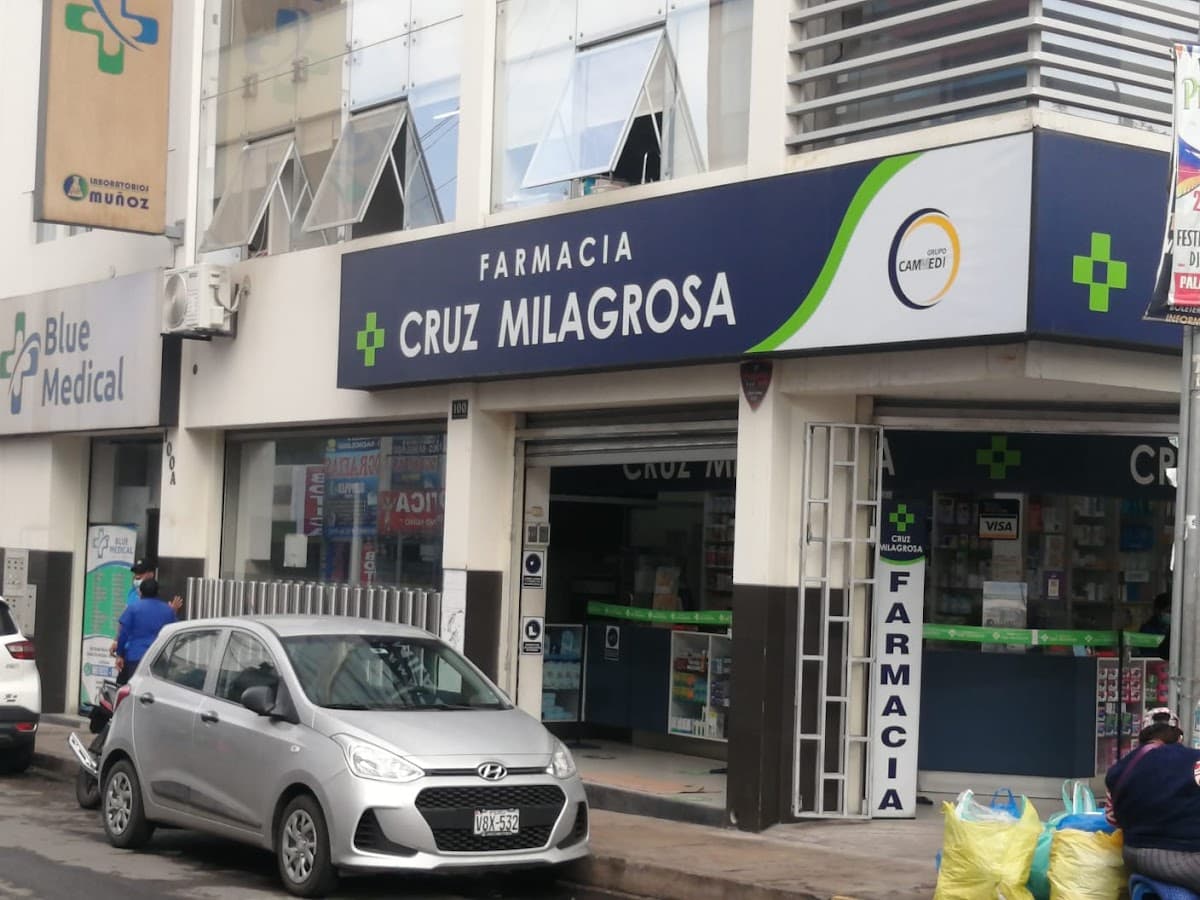 FARMACIA CRUZ MILAGROSA — foto