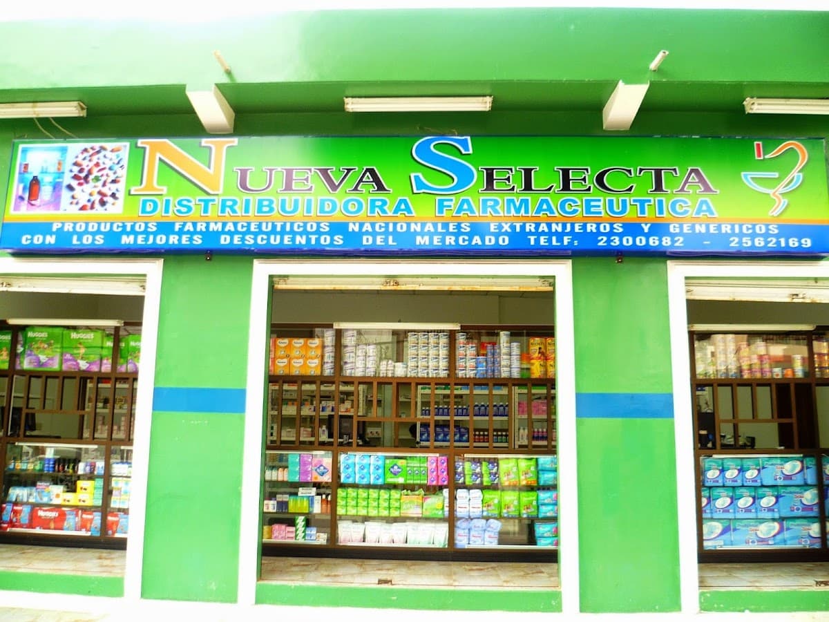 Distribuidora Farmacéutica El Trébol Verde — foto