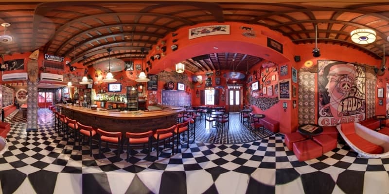 Crab's Bar