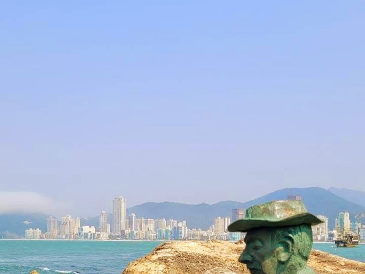 Estátua "Pescador"