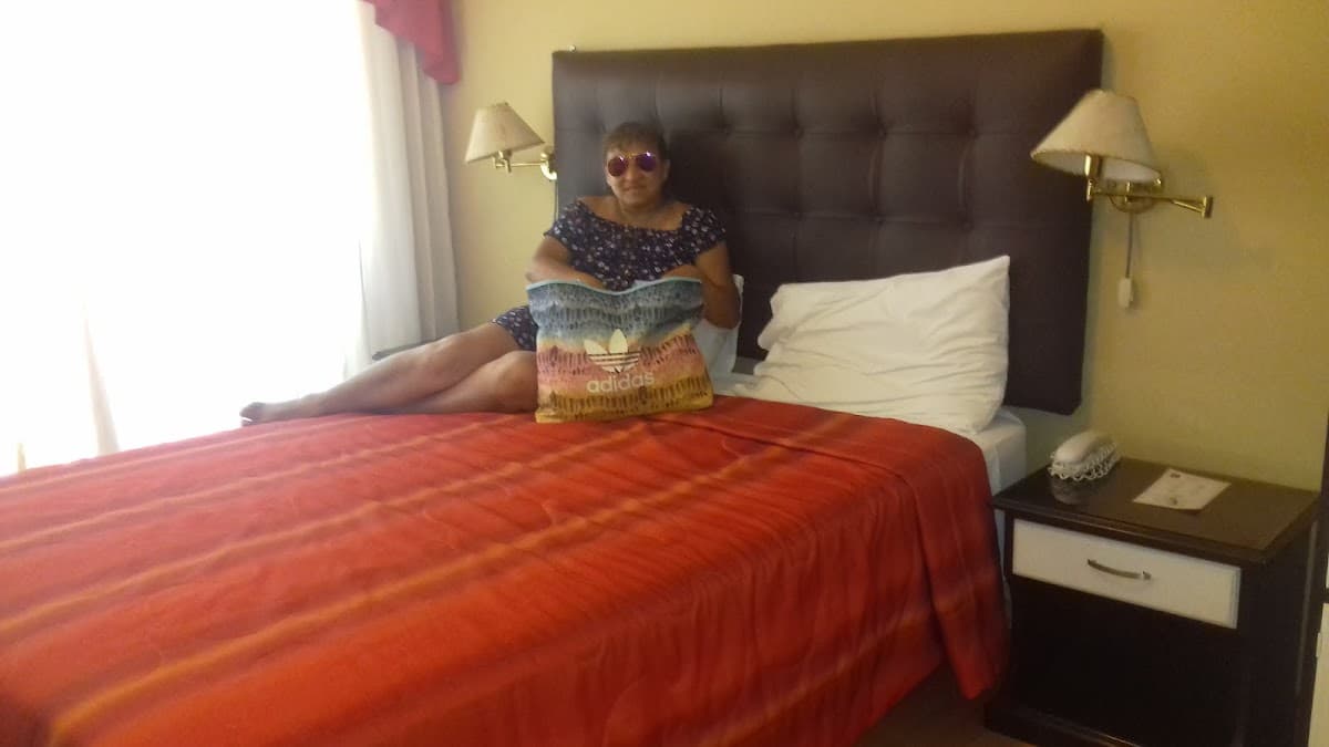 Eras Hotel