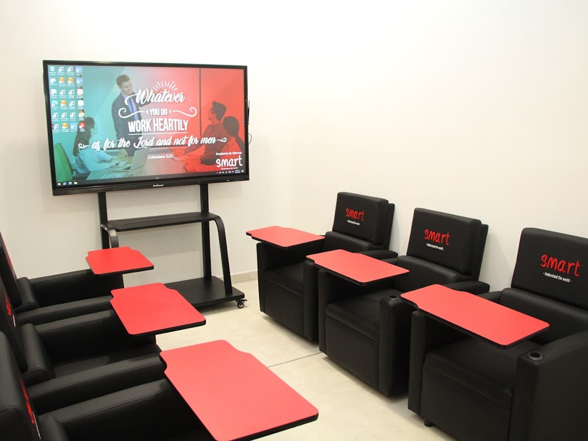 Smart Academia Mallplaza NQS Idiomas - Cursos de Inglés y Francés Bogotá — foto