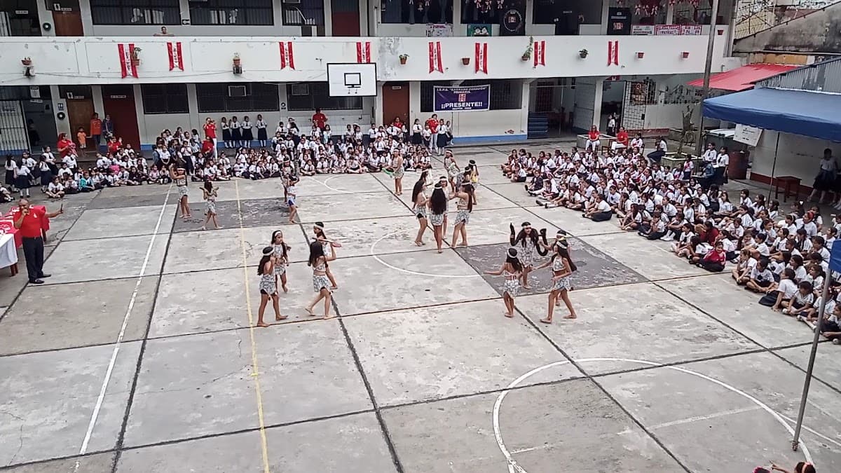 Colegio sagrado corazón — foto
