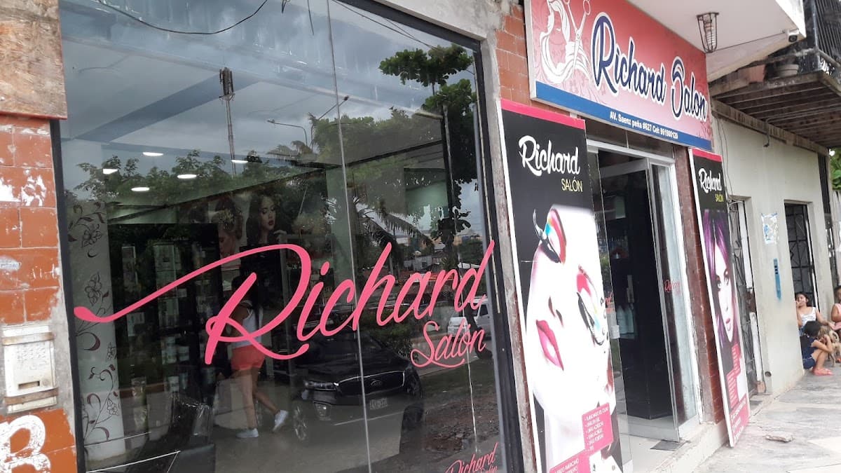 Richard Salon — foto