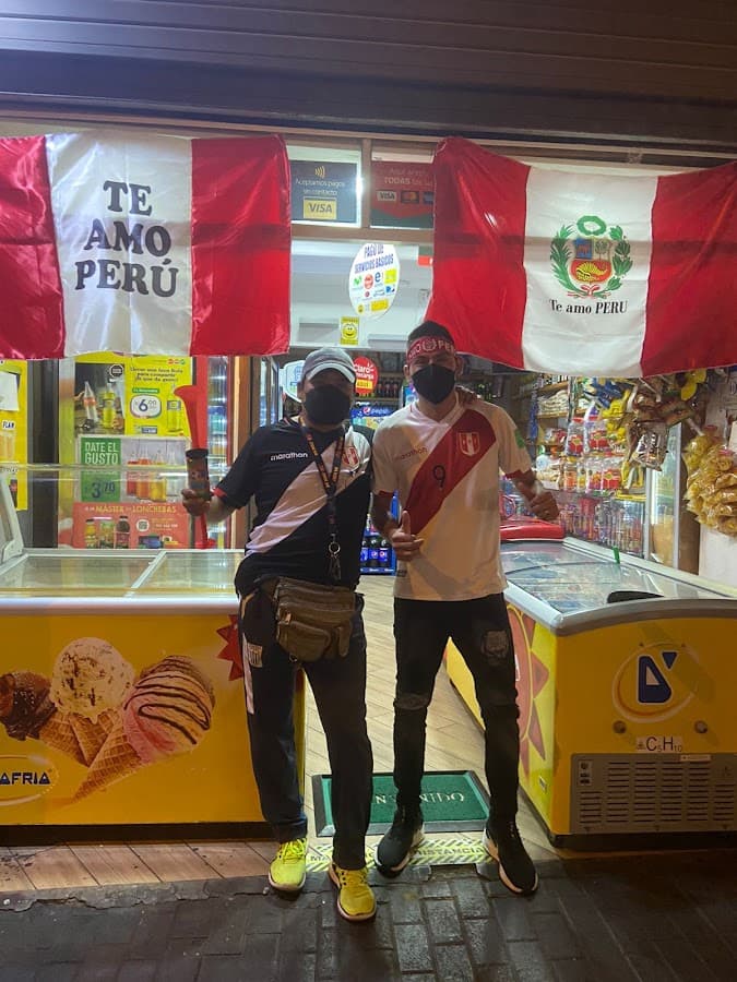 Comercial store unión — foto