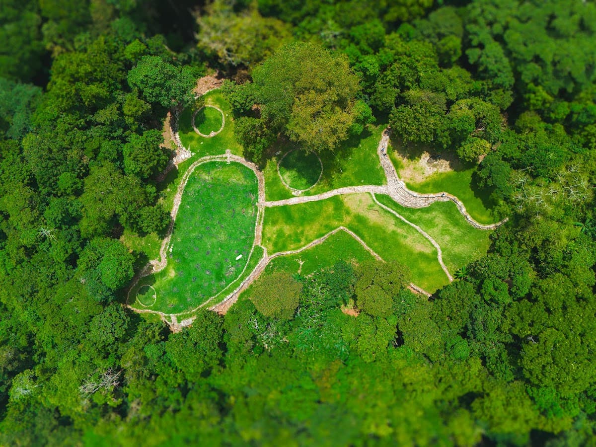 Magic Tour Colombia - Ciudad Perdida Santa Marta - Lost City Trek - Tayrona Park