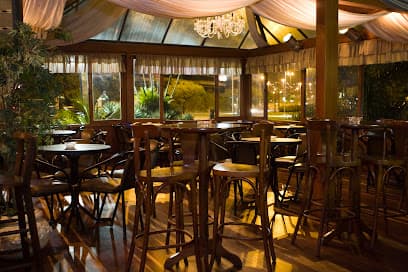 Scuna Bar — foto